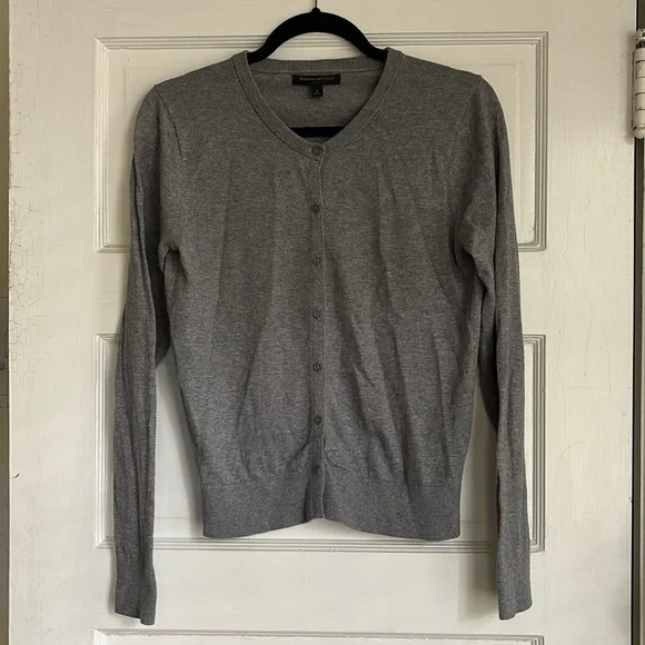 Banana republic button down cardigan - Picture 1 of 2